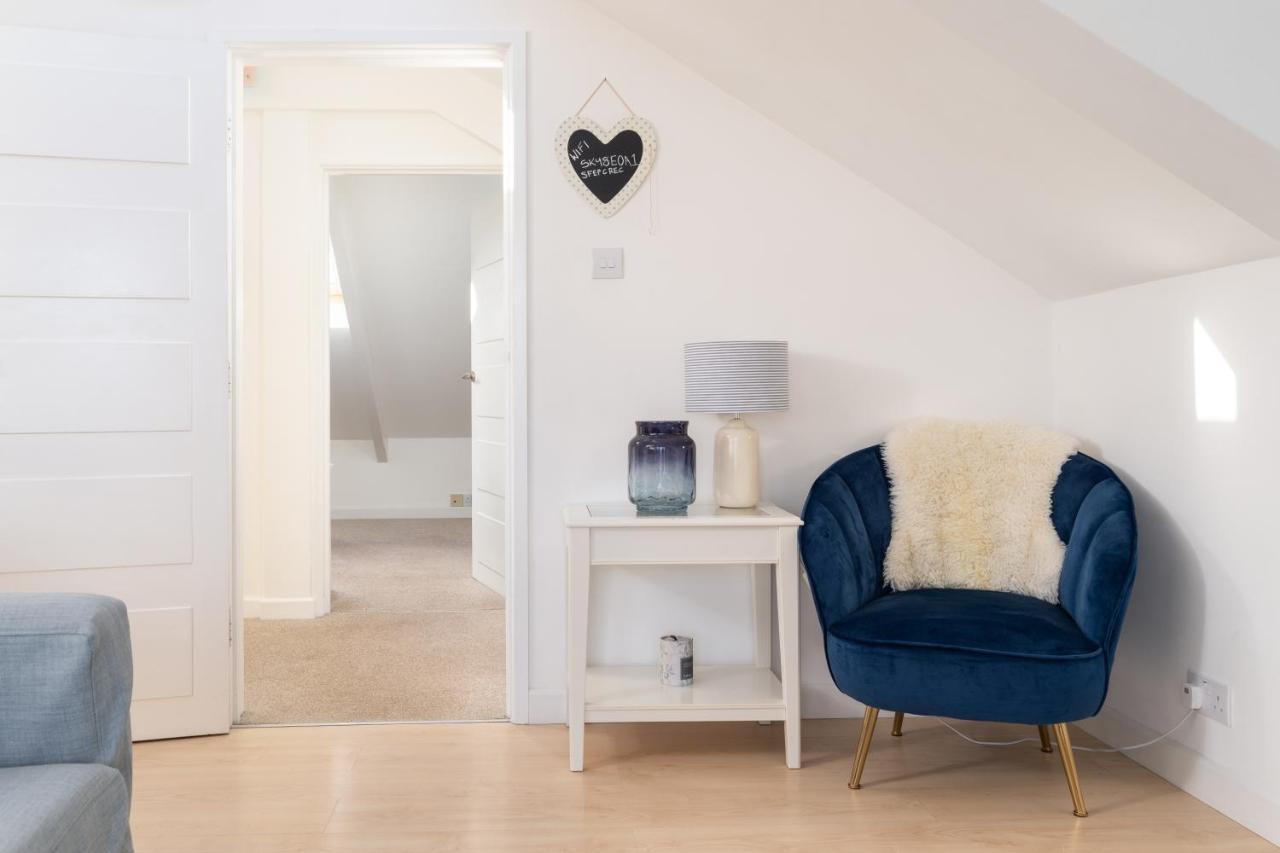 Stunning Views Over Mounts Bay With Balcony Penzance Bagian luar foto